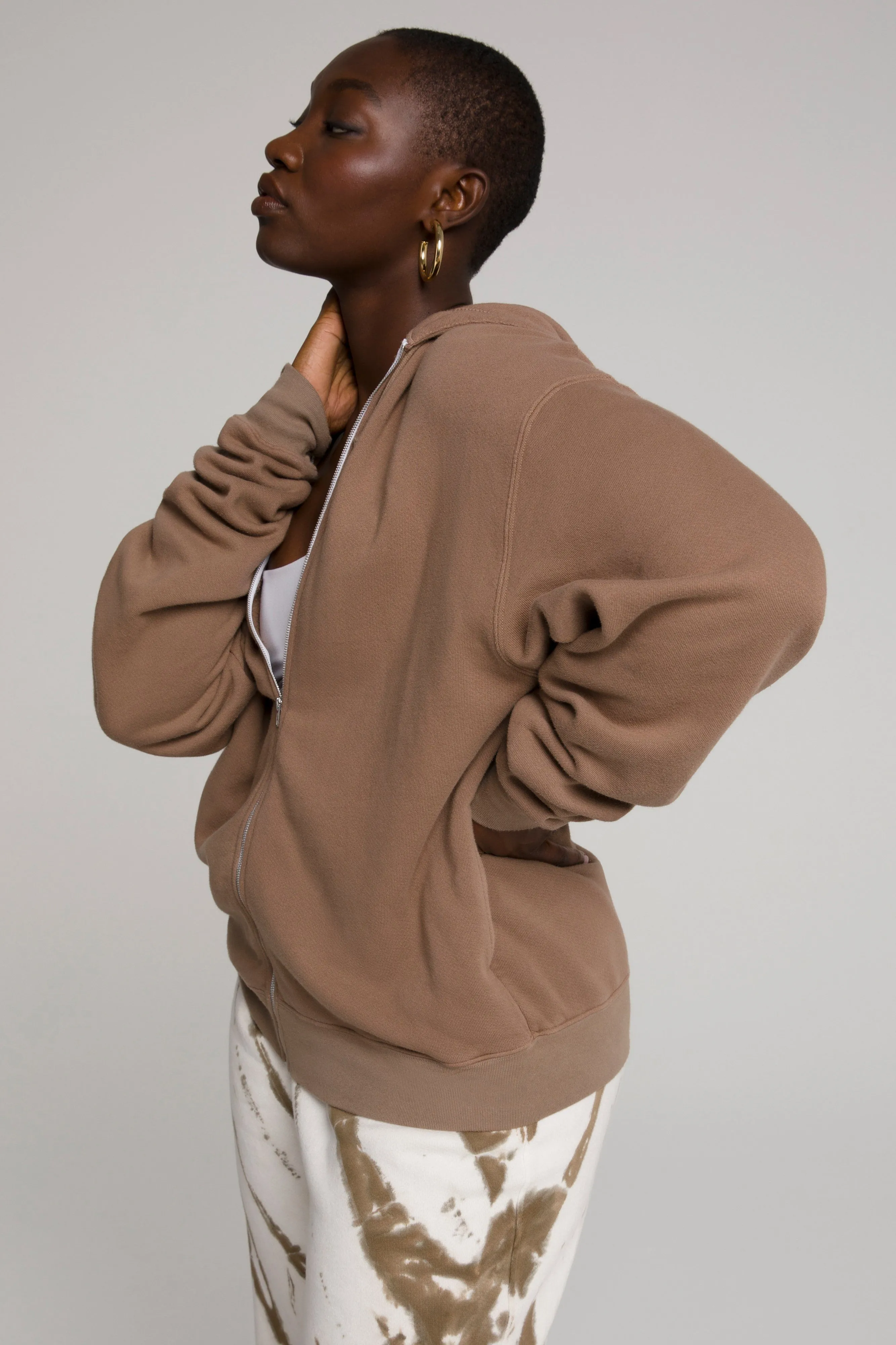 BOYFRIEND ZIP HOODIE | PUTTY001