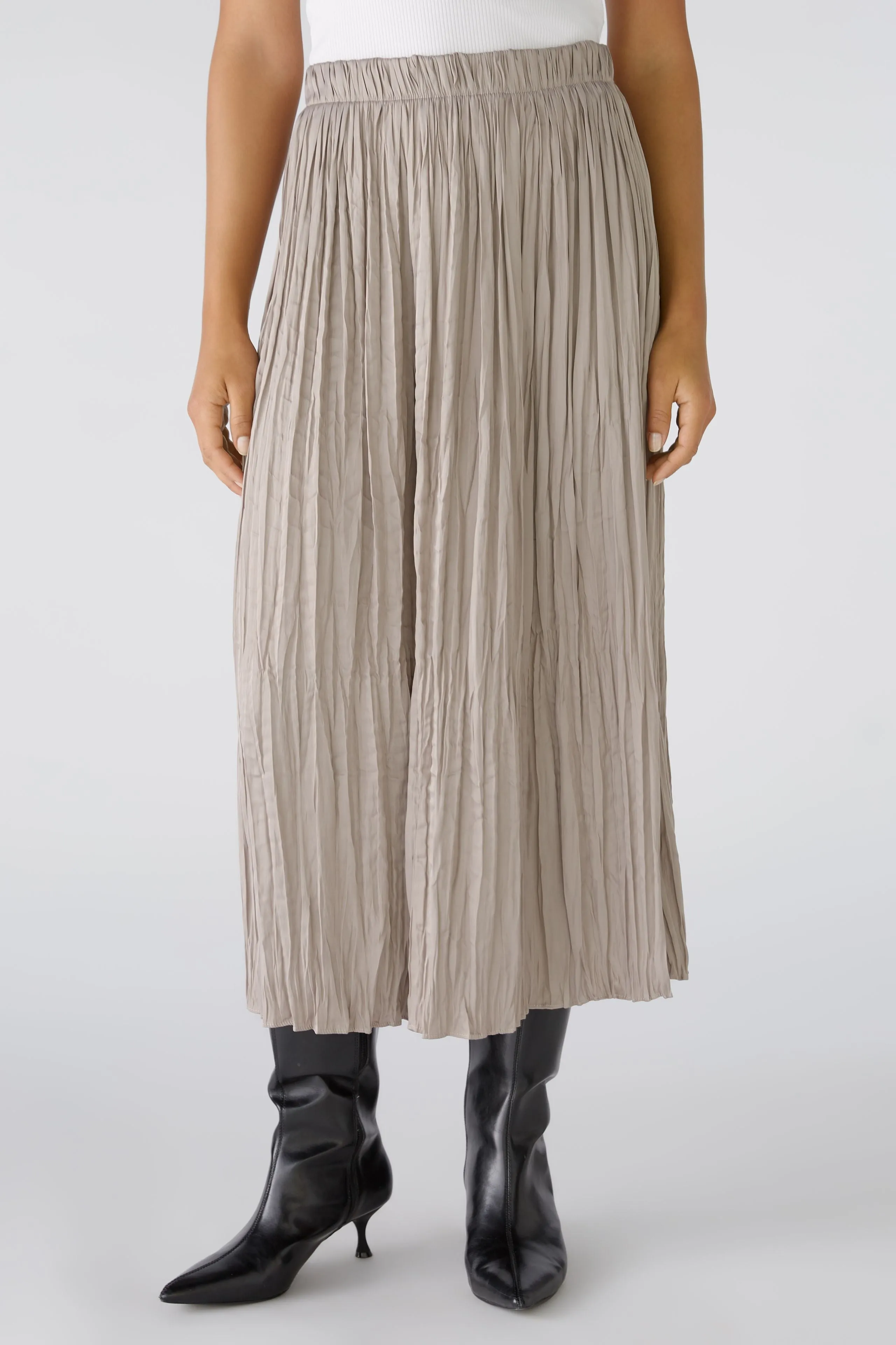 Crinkle Look Maxi Skirt in Light Stone