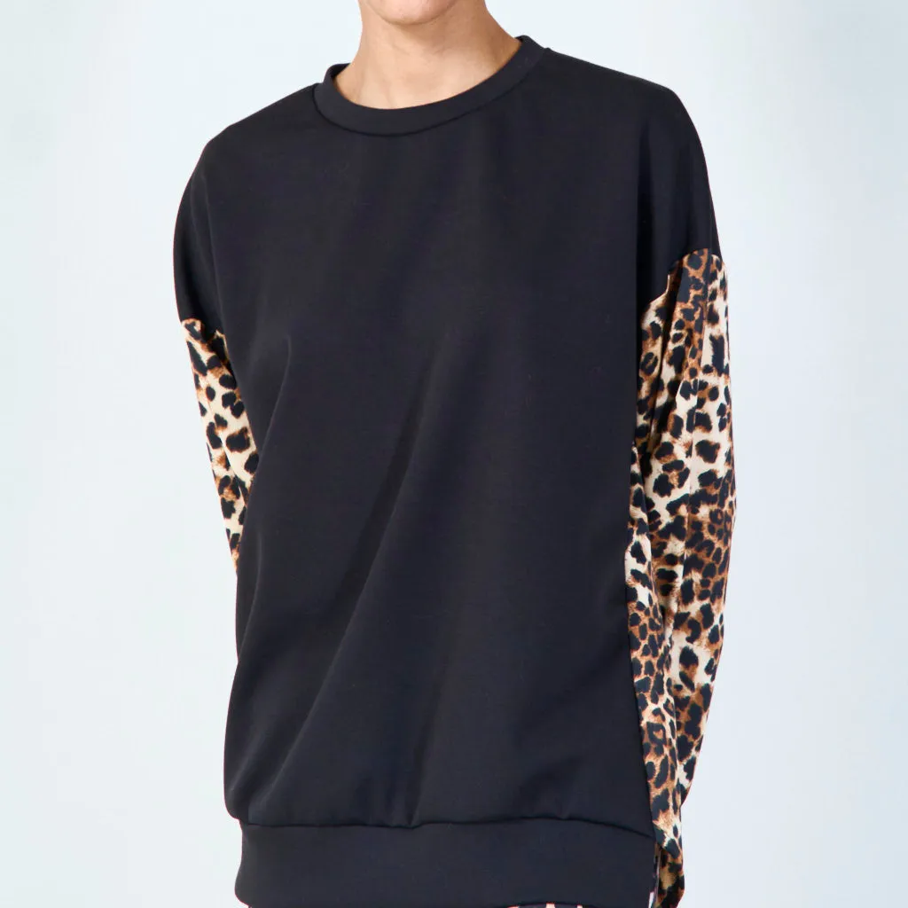 Leopard sleeve contrast sweatshirt wholesale