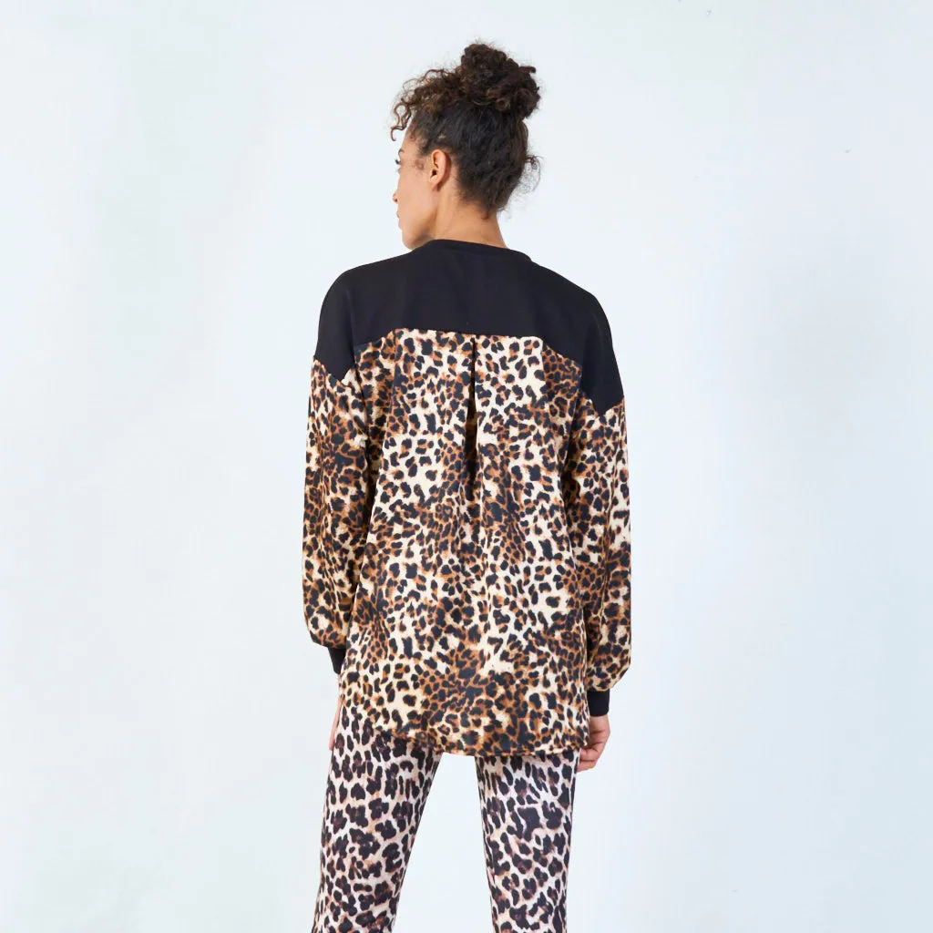 Leopard sleeve contrast sweatshirt wholesale