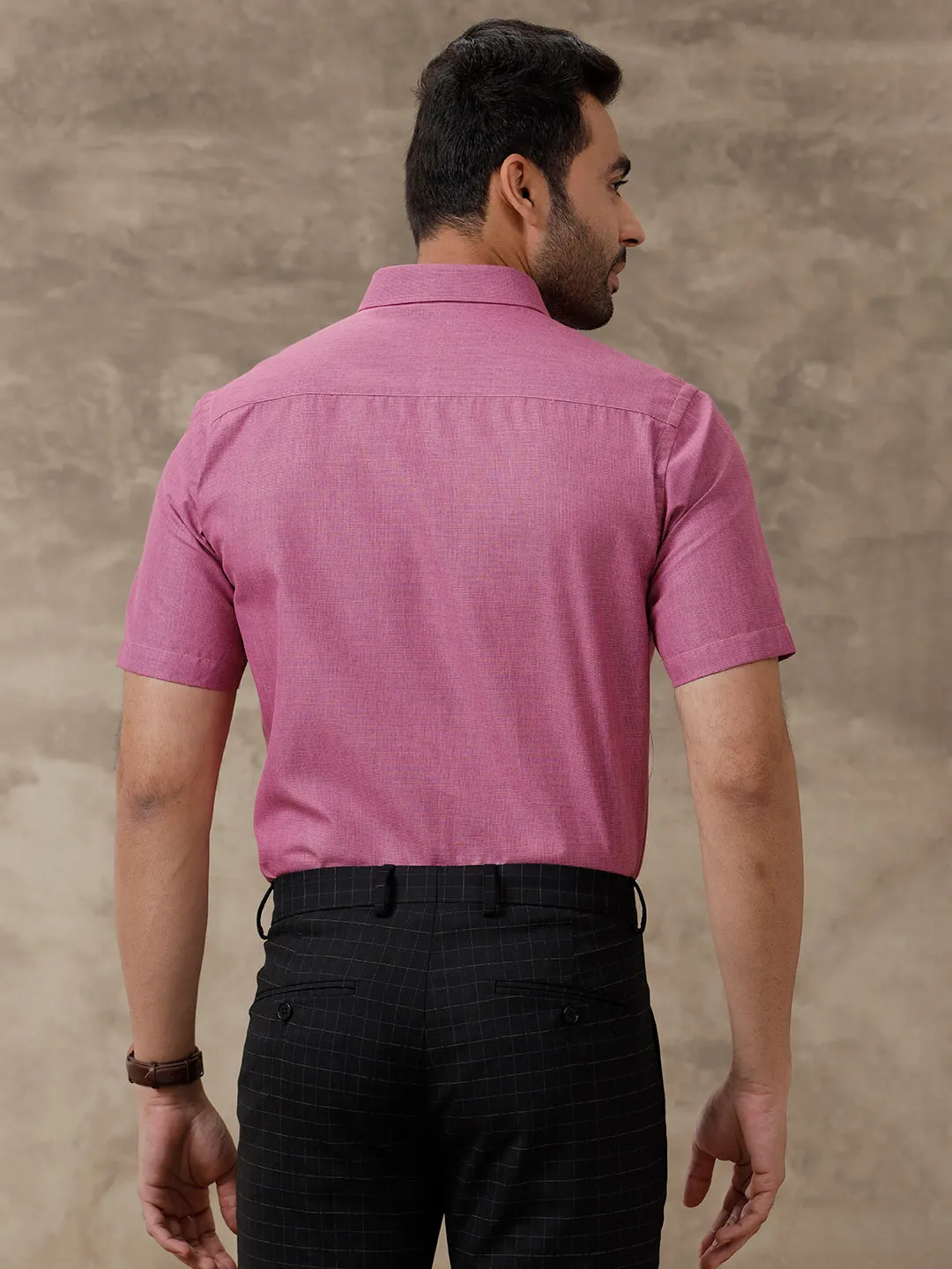 Men Cotton Blend Half Sleeves Shirt Pink T1 GC16