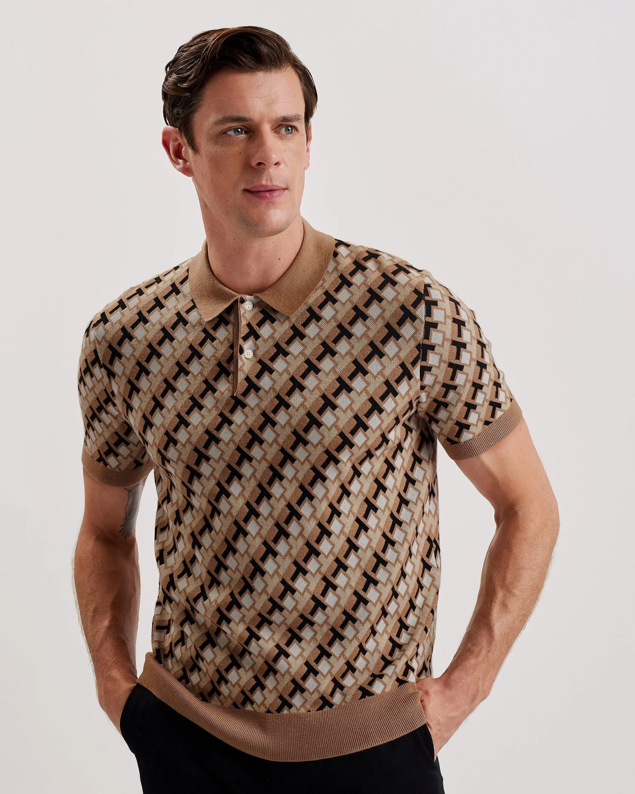 Seferry Ss Textured T Jacquard Button Polo Brown